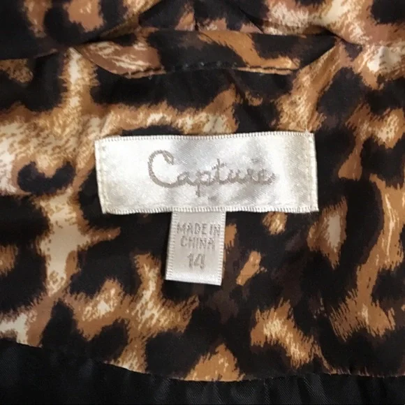 Size 14 Animal print outerwear vest. Quilted style vest. NWOT - Picture 9 of 12